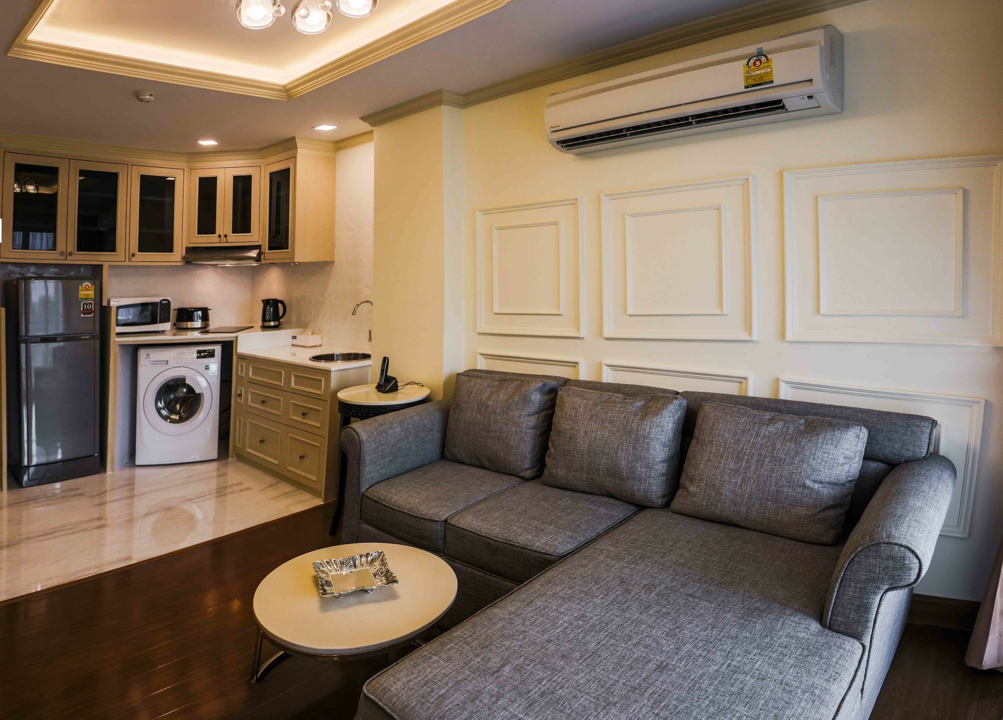Aspira Hana Executive Apartment Thonglor Bangkok Kültér fotó